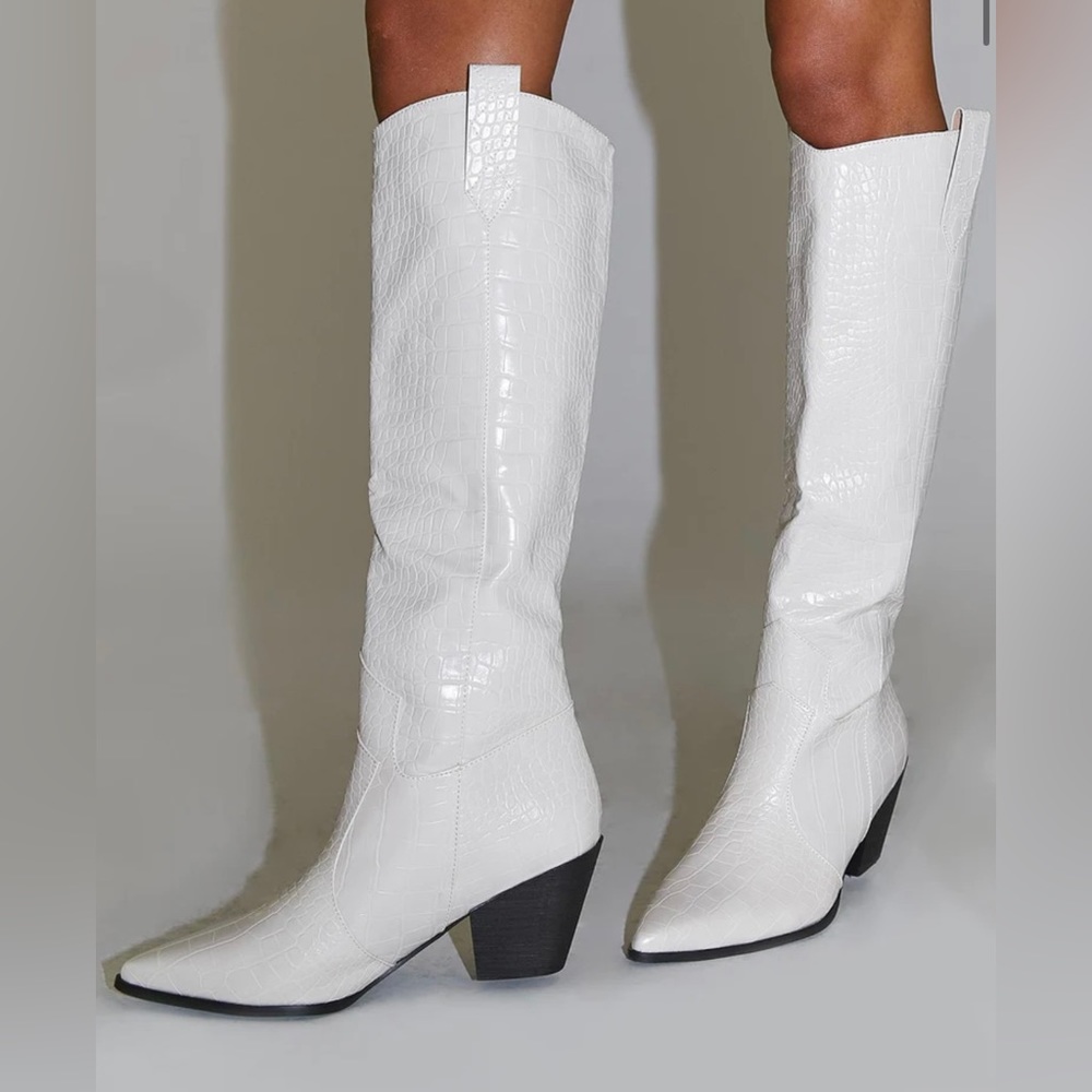 Princess Polly Riley Boots Ecru